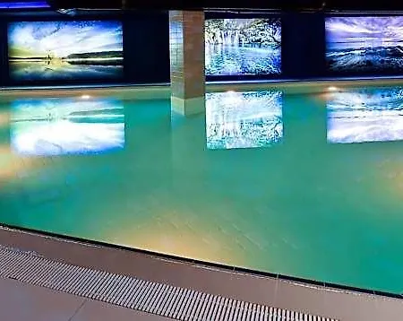 Hotel Altin & 3*