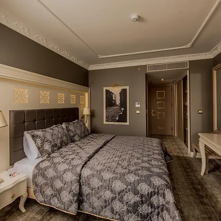 Altin & Hotel