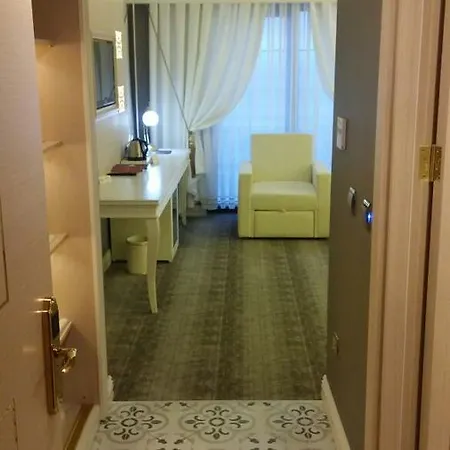 Altin & Hotel 3*