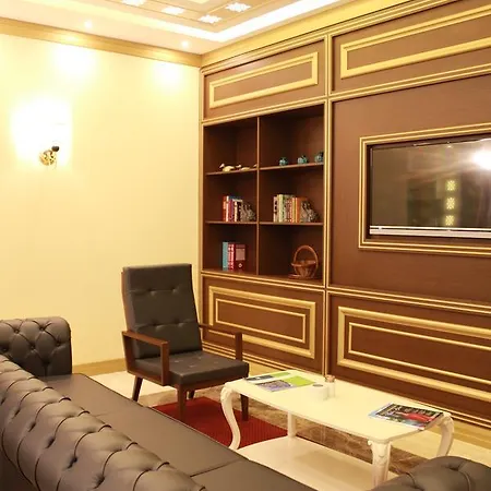 Altin & Hotel