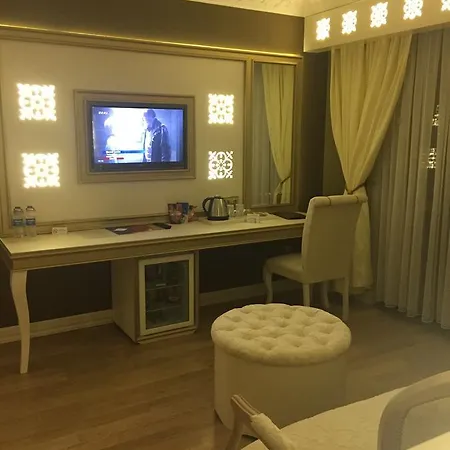 Altıntaş Otel&spa Otel 3*