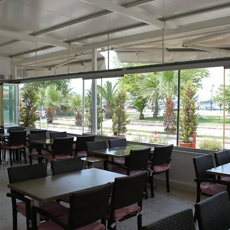 Hotel Altin & 3*