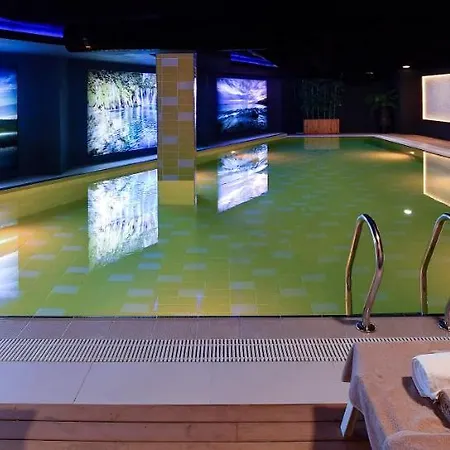 Altin & Hotel 3*